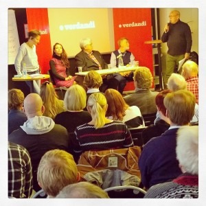 Fullsatt på Verdandis paneldebatt om Jan Edlings rapport om behovet av en ny integrationspolitik i Sverige.